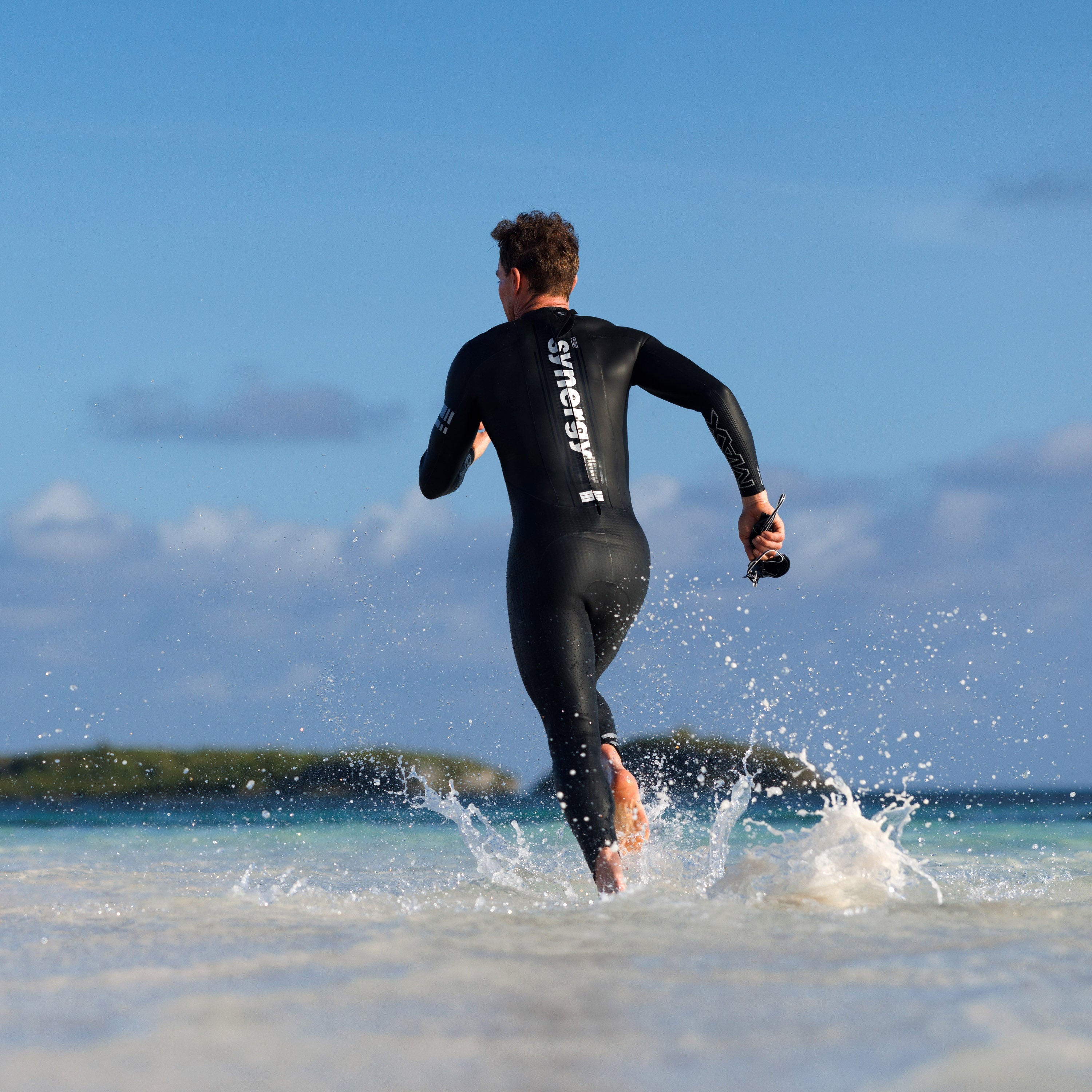 Men's Hybrid EFX3 Fullsleeve Triathlon Wetsuit – Synergy Wetsuits