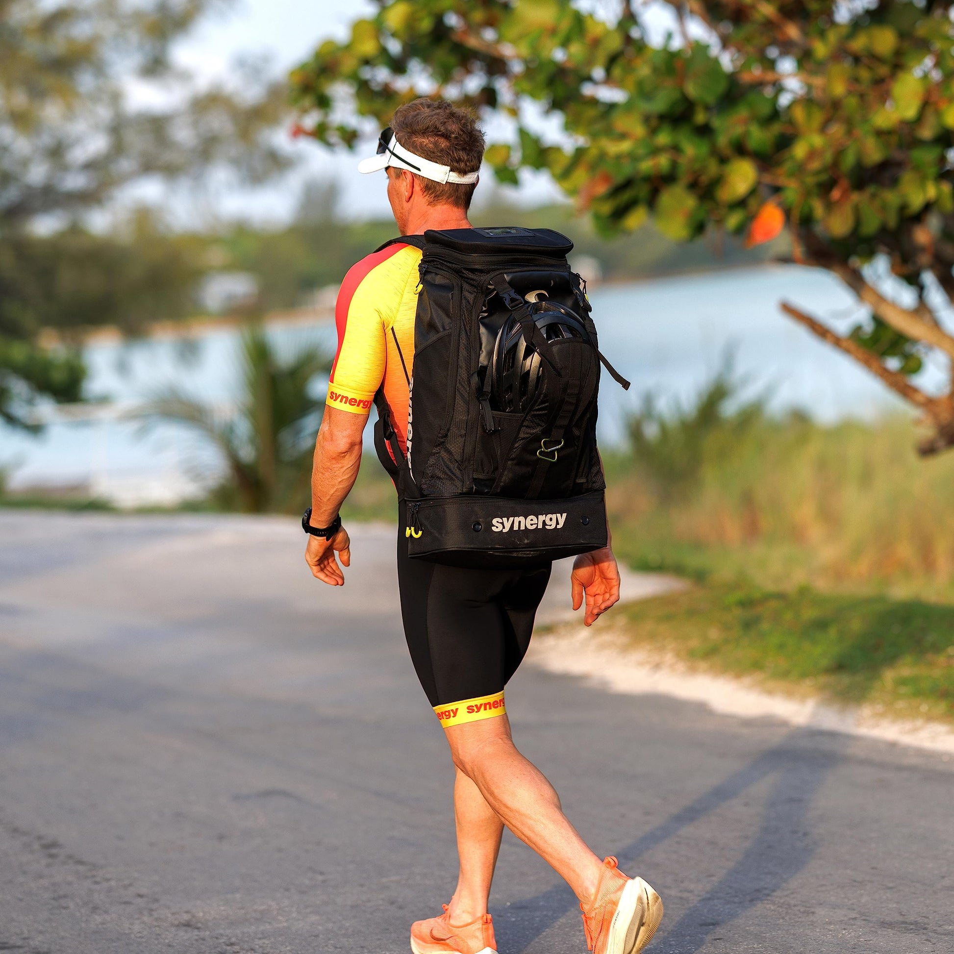 Triathlon Transition Bag – Synergy Wetsuits