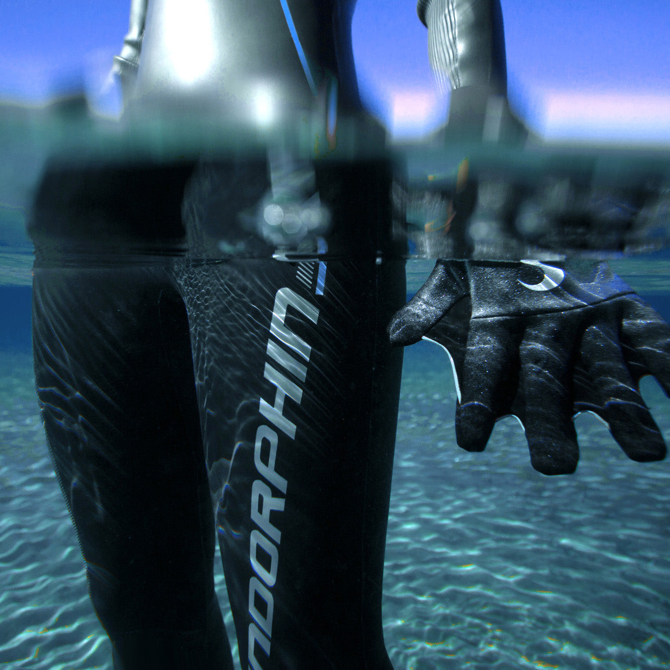 Synergy Wetsuits Swim Gloves - Thumbnail 5